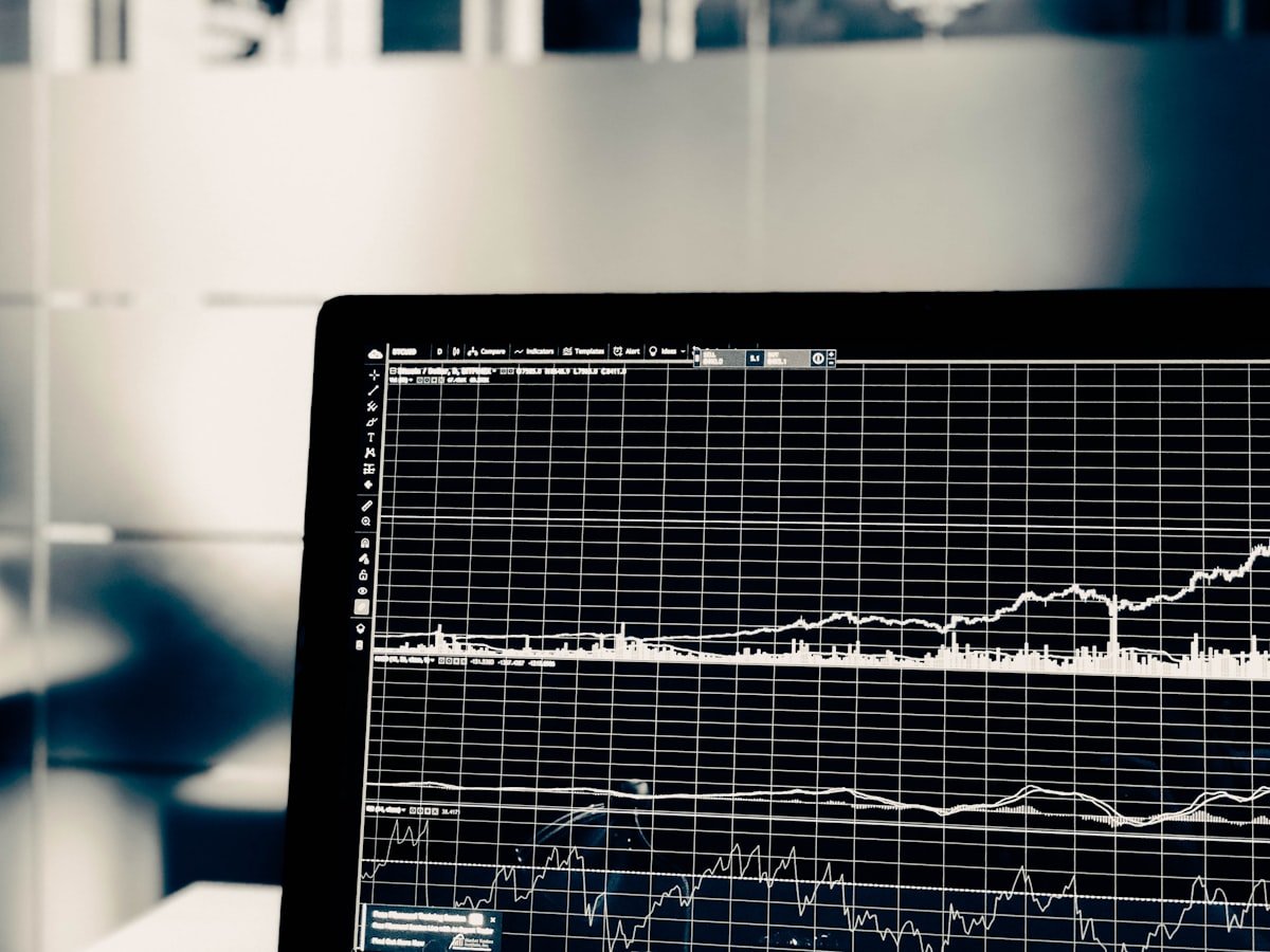 Comparing LLM structured outputs tools — Outlines vs Instructor vs BAML